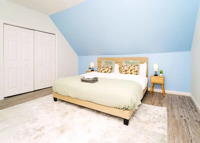 Newly Remodeled 3br Retreat Near Downtown Pittsburgh
