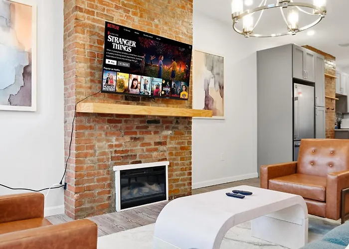 Holiday home Newly Remodeled 3br Retreat Near Downtown Pittsburgh