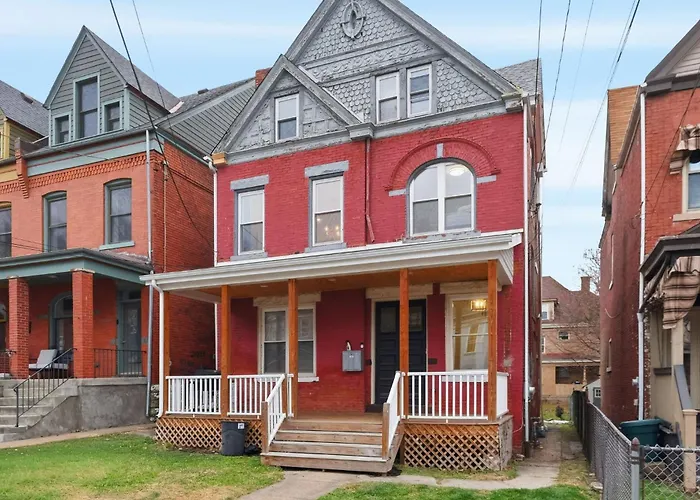 Newly Remodeled 3br Retreat Near Downtown Pittsburgh